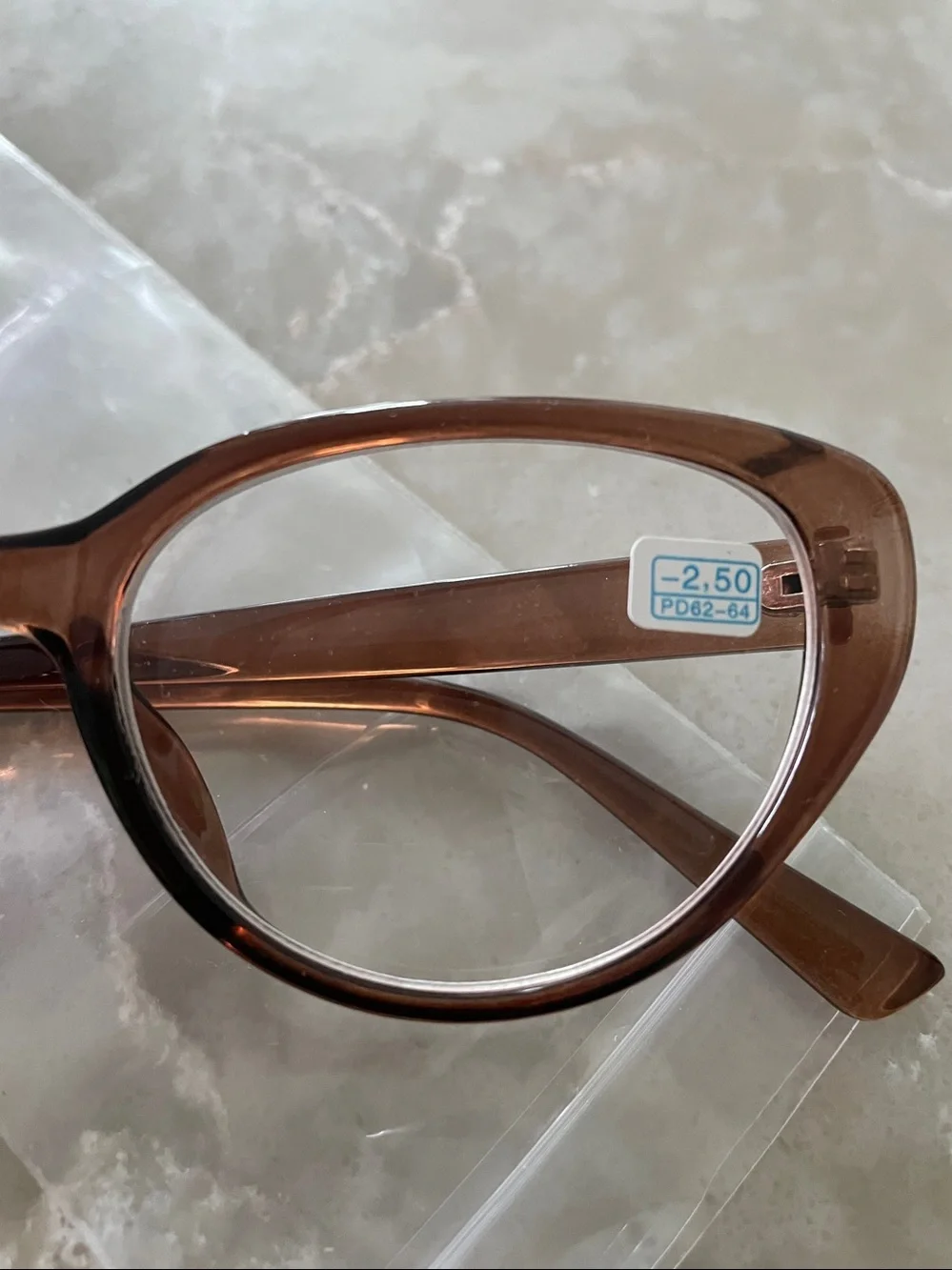 NWT brown cat eye minus glasses - 2.50 near sighted lens myopia